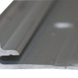 Moulure relevée en aluminium en 1,6 mm (1/16 po)