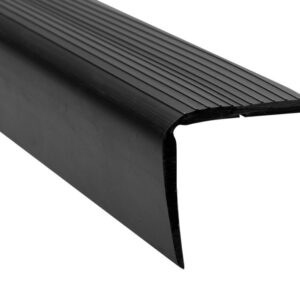 Nez de marche en vinyle pour installations aboutantes de 5,4 cm (2-1/8 po)